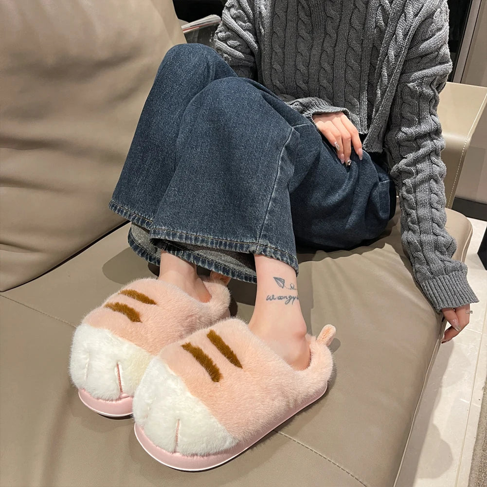 3D Cat Paw Plush Slippers Flat Thermal Slippers Comfortable Fluffy Home Slippers Anti Slip Cute Paw Slippers for Autumn Winter